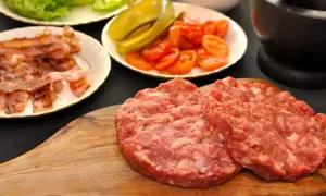 Jak zrobić kotlety do hamburgera, aby były soczyste i pyszne
