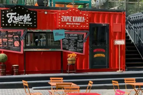 Najlepsza zapiekanka w Dubaju – polska restauracja przy Burj Khalifa