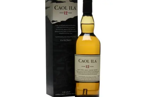 Gdzie kupić whisky 200 ml? Sprawdź najlepsze oferty w Polsce