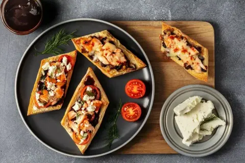 Zaskakująco smaczna zapiekanka z łososiem wędzonym - przepis krok po kroku