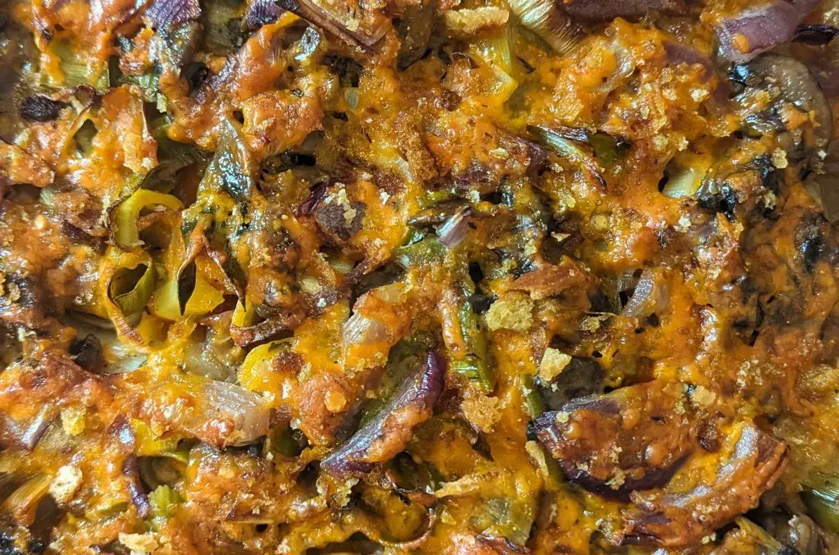 Zdjęcie Pyszna zapiekanka warzywna z pieczarkami, która zachwyci każdego smakosza