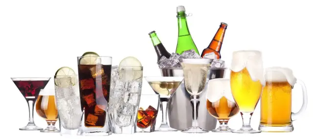 Ile kalorii ma 500 ml piwa? Zaskakujące różnice w kaloryczności